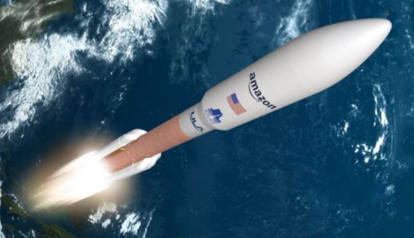 Amazon entra na corrida  espacial para disputar com a  Starlink da SpaceX